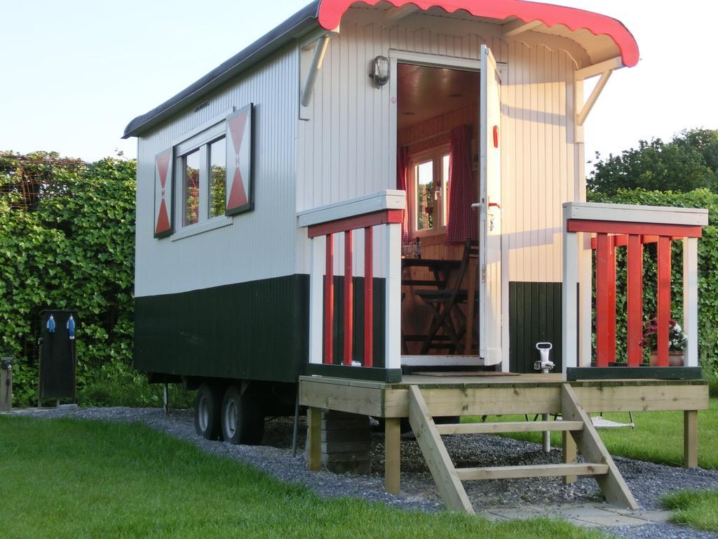 Pipowagen Camping Puur Genieten Bed and Breakfast Someren Habitación foto