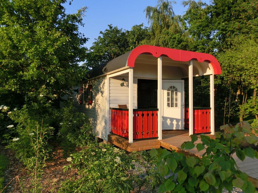 Pipowagen Camping Puur Genieten Bed and Breakfast Someren Habitación foto